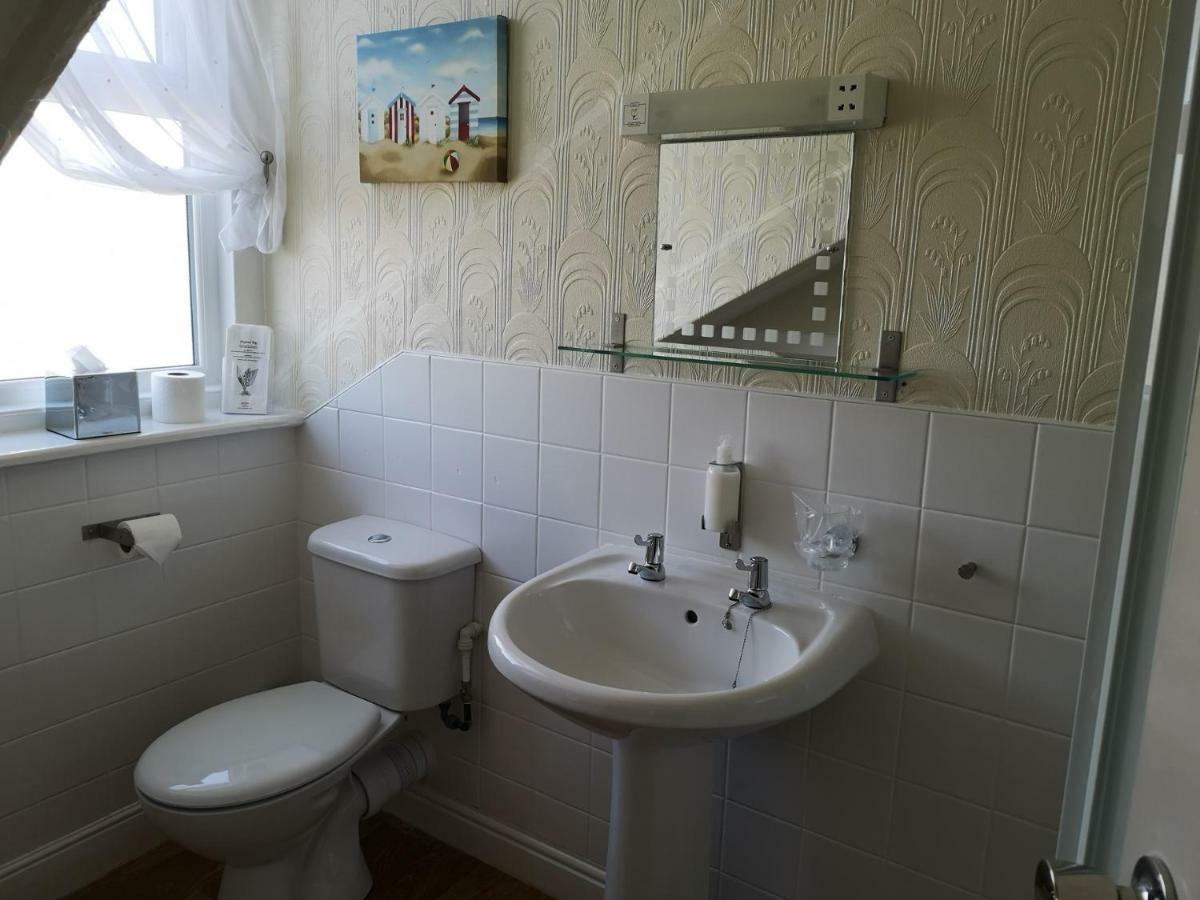 Sylvern House Hotel Скарбъро Екстериор снимка